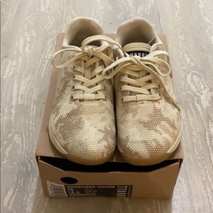 NIB Camo Women’s NoBull size 6.5